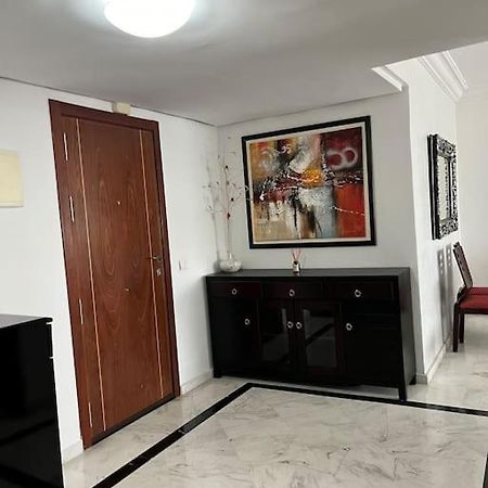 Appartement In The Heart Of Tanger Boulevard Exterior foto